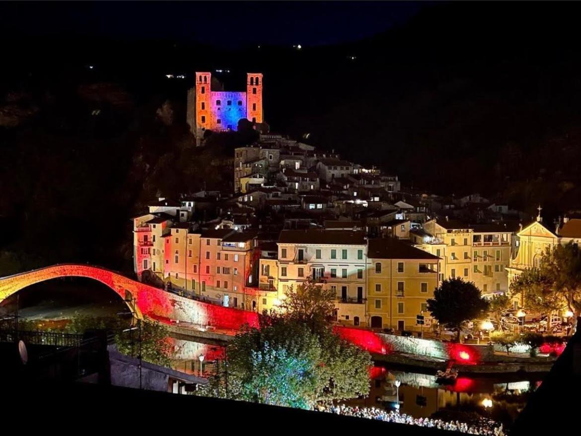 Giorgio'S Inn Dolceacqua Zewnętrze zdjęcie